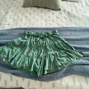 American Eagle Outfitters Green Floral Skort